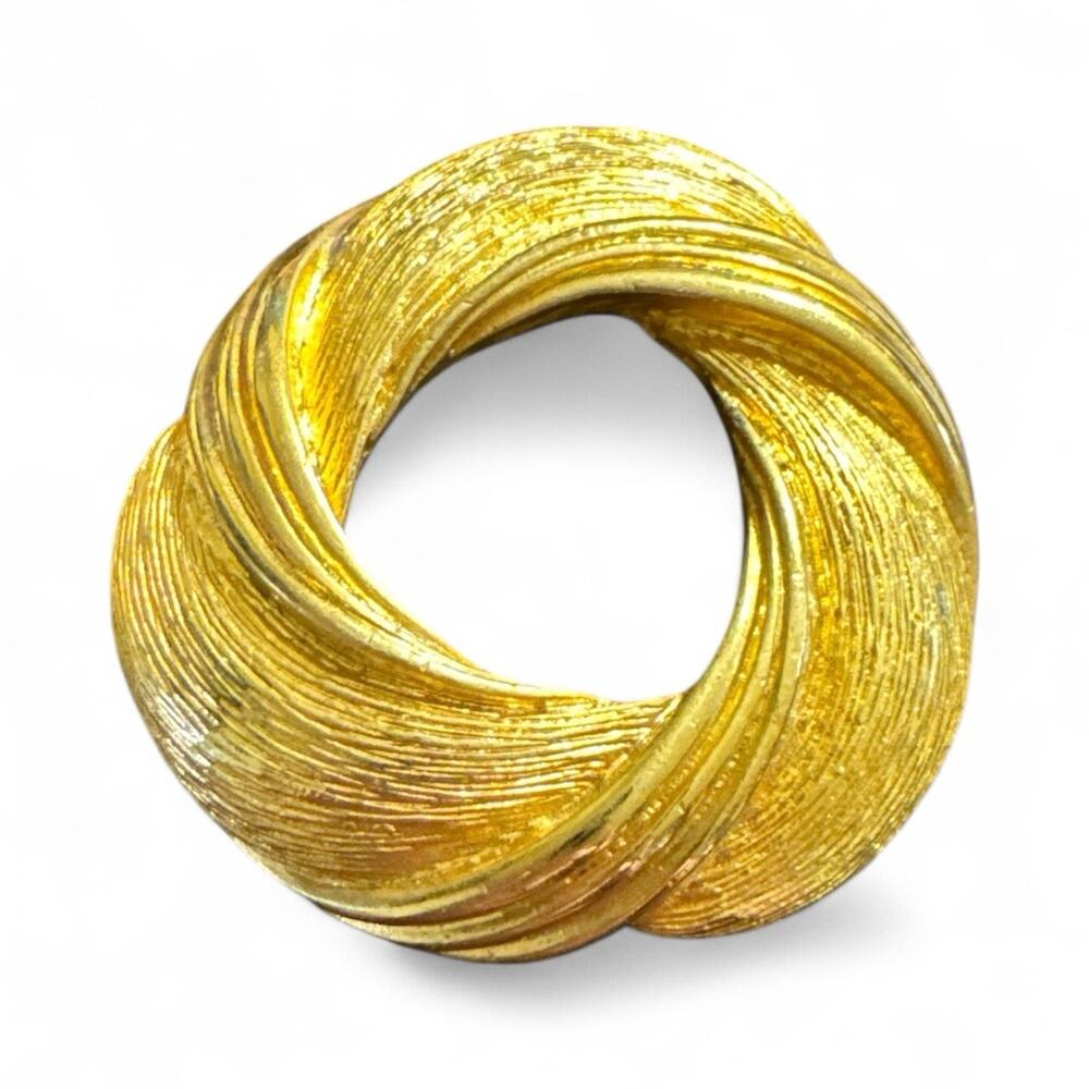 Vintage Brooch Pin Gold Tone Textured Chunky
